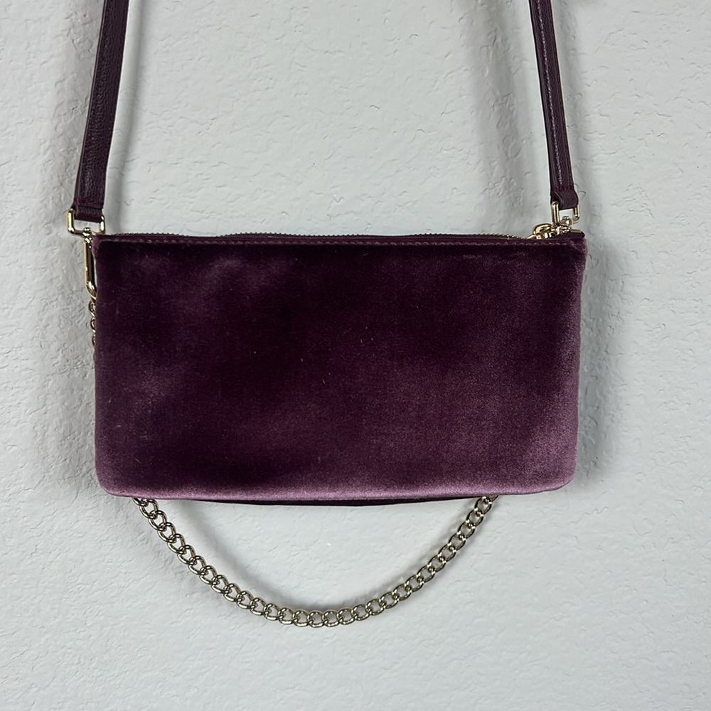 Beautiful plum colored velvet Kate spade crossbody - Picture 3 of 4